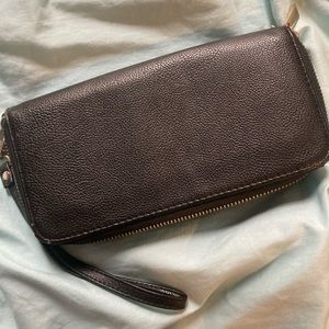 Black hand wallet